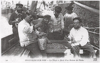 La soupe � bord d'un bateau de p�che � Trouville sur Mer